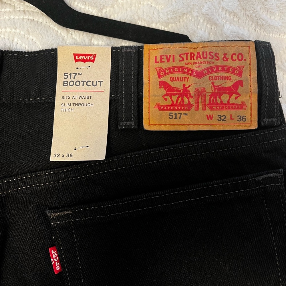Brand new with tags Levi’s men boot cut jeans 32x36